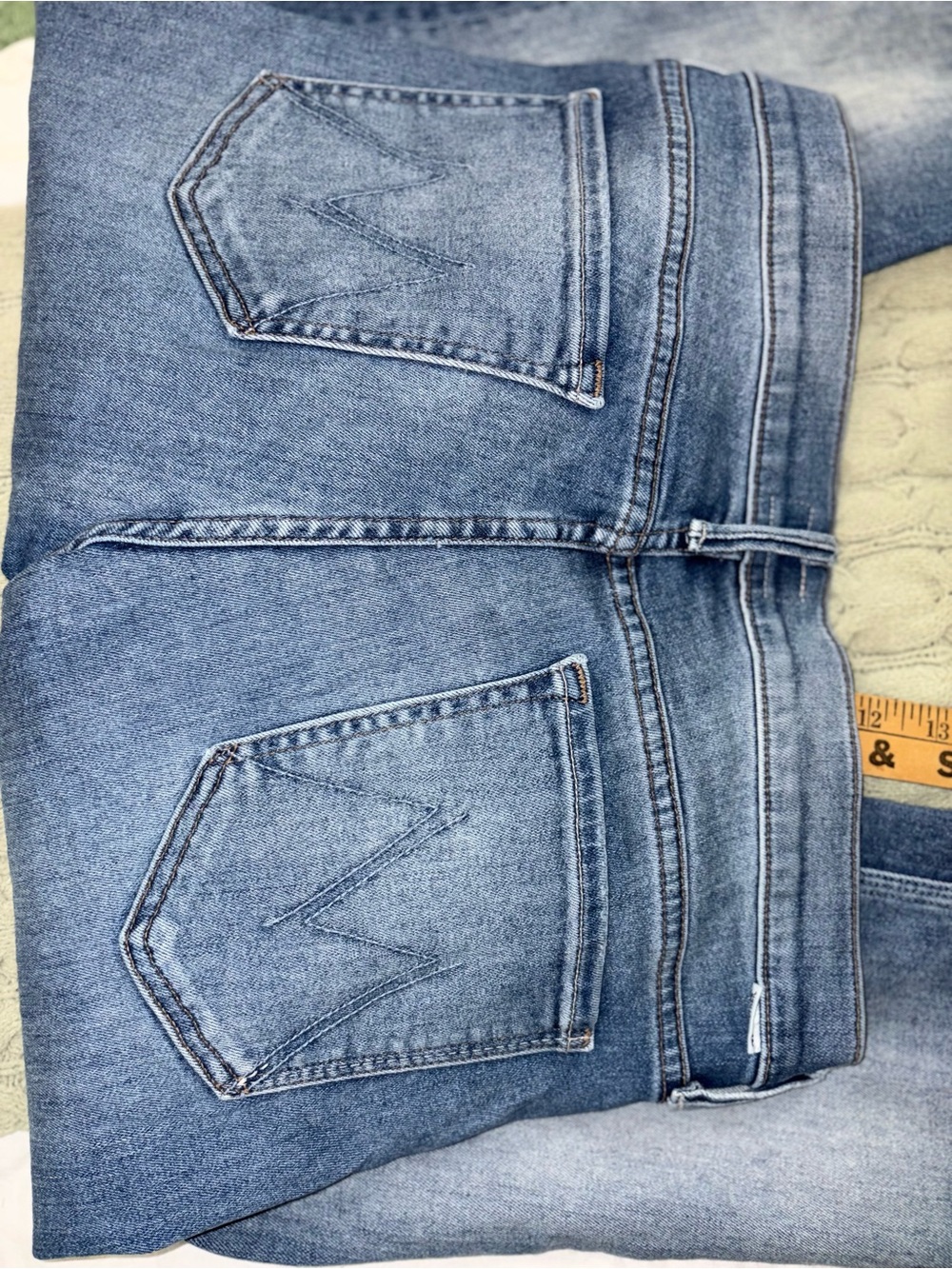 Mother The Rascal - Slit Undone Hem
In Wild At Heart (color)